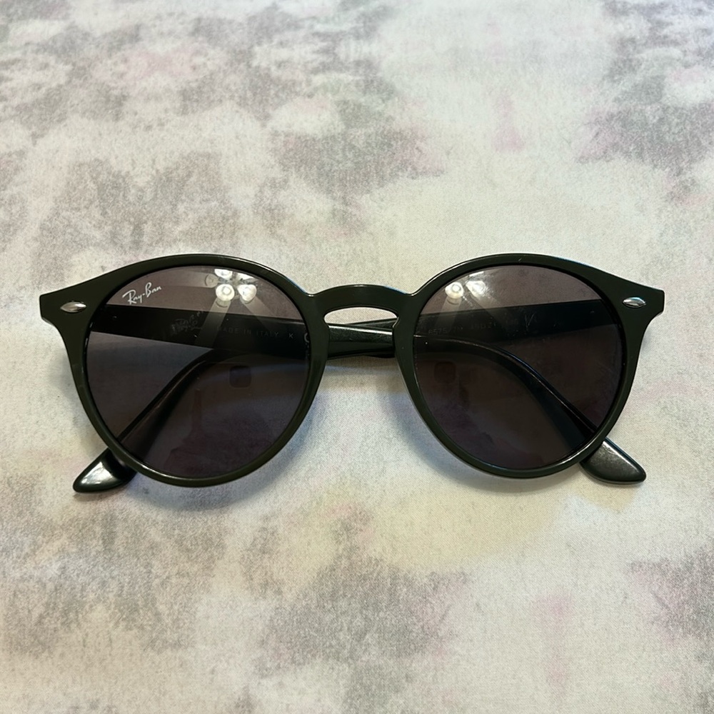 Ray-ban RB2180 in military